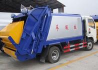 Camión de la recolección de basura de RHD 4X2, camión comercial 6CBM del compresor de la basura