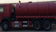 camión de la succión de las aguas residuales de 15CBM LHD 336HP, camión de bombeo del tanque séptico