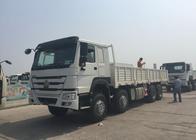 Cabina 30 del camión SINOTRUK HOWO HW76 del cargo del motor diesel - 60 toneladas rematan la configuración
