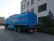 El tanque de almacenamiento de aceite de petróleo de HOWO 8X4 aprovisiona de combustible el camión de reparto 30 CBM