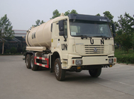 Tipo de impulsión 6×4 camión de la succión de las aguas residuales con la bomba con el sistema de control hidráulico