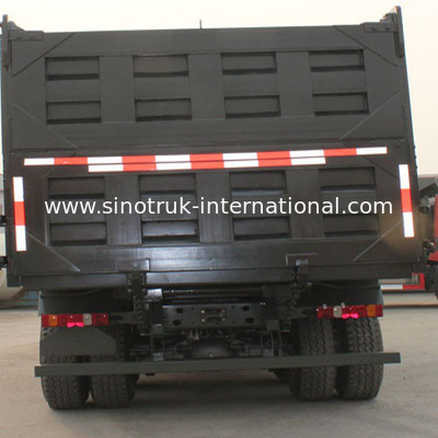 El camión volquete SINOTRUK HOWO A7 6X4 10 del volquete rueda 25-40tons para la construcción