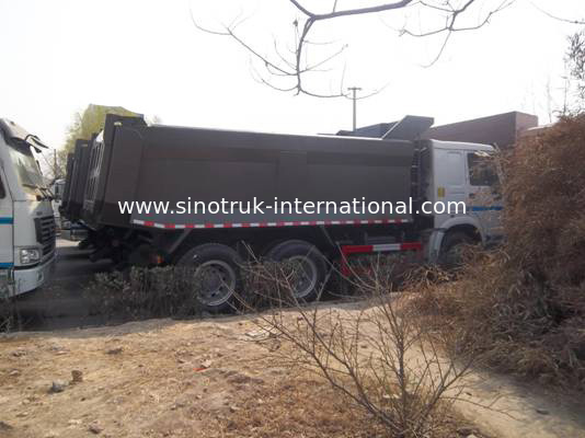 Camión volquete 25-40tons 371HP 6X4 ZZ3257N3647A 10-25CBM del volquete de SINOTRUK HOWO