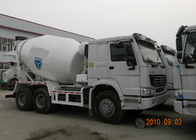Camión SINOTRUK HOWO 10CBM 336HP 6X4 LHD ZZ5257GJBN3841W del mezclador concreto