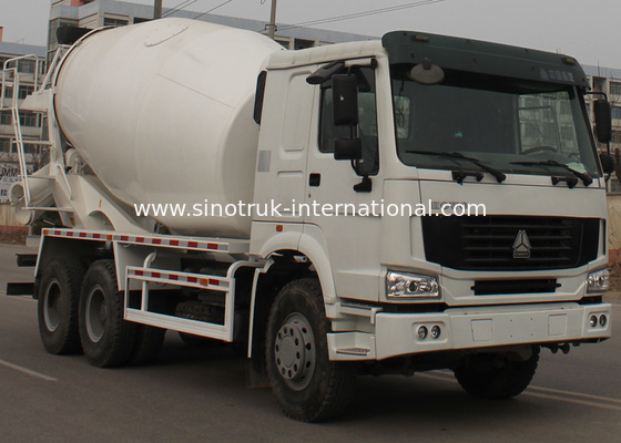 Camión 12CBM del mezclador concreto de SINOTRUK HOWO