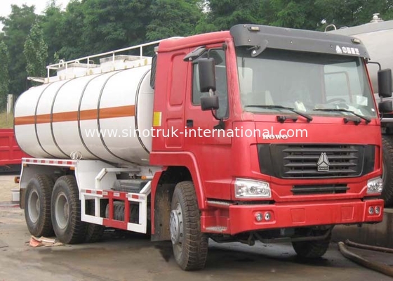 Camión de petrolero del gas del camión del tanque de aceite de la eficacia alta 16-20CBM 6X4 LHD Euro2 290HP