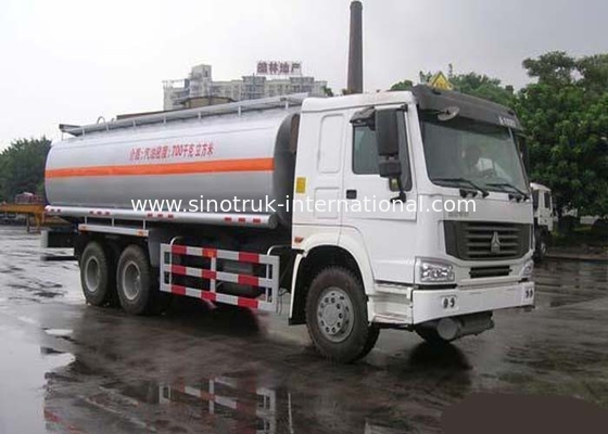 Camión de petrolero del gas del camión del tanque de aceite de la eficacia alta 16-20CBM 6X4 LHD Euro2 290HP