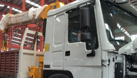 Las 12 toneladas resistentes de camión de HIAB montaron la elevación telescópica del cargo del camión de la grúa 6X4 LHD