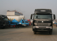 Alto remolque 371HP 8X4 LHD 36-45CBM del petrolero del camión del cemento del bulto de la seguridad