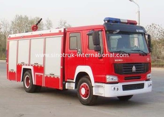 El cuerpo de bomberos de la emergencia del tanque de agua acarrea 12CBM LHD 290HP con las barandillas antis del resbalón
