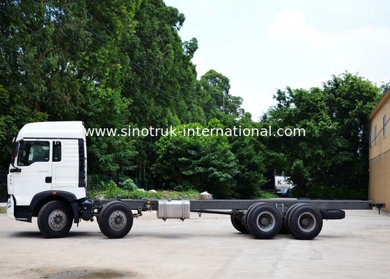 Camión del cargo del transporte del combustible diesel 30-60 toneladas de 8X4 LHD Euro2 336HP