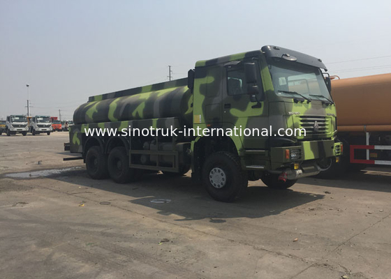 Camión de petrolero de gasolina y aceite militar de LHD 6X6 16 - 25 capacidad del euro 2 336 HP de CBM alta