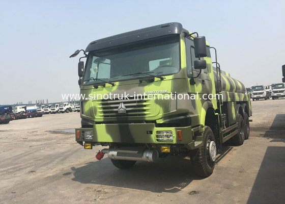 Camión de petrolero de gasolina y aceite militar de LHD 6X6 16 - 25 capacidad del euro 2 336 HP de CBM alta