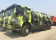 camión de petrolero militar del combustible de 336HP HOWO 16 - camiones del transporte del petróleo crudo 25CBM