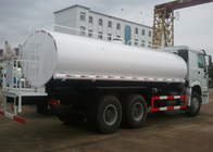 Camiones de petrolero del agua potable de SINOTRUK HOWO LHD 6X4 18CBM para la rociadura del pesticida