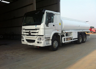 Camión del depósito de gasolina de SINOTRUK HOWO 20 toneladas, camiones de combustible móviles de 6X4 LHD Euro2 290HP