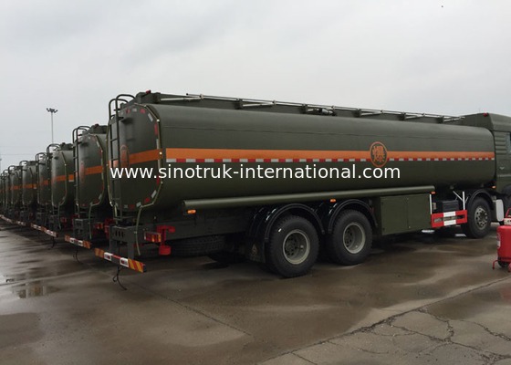 Ordenador del camión de petrolero del combustible de aceite de SINOTRUK 30CBM que reaprovisiona el buque de petróleo de combustible móvil de los camiones de combustible