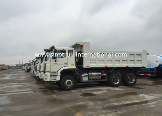 ZZ3255N3646B1 336HP LHD 10 rueda estándar del euro 2 del camión volquete de Sinotruk Howo