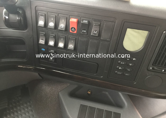 Toneladas del cargo de la capacidad 25 - 40 del camión de neumático del chasis SINOTRUK HOWO ZZ1257N4641W TR691