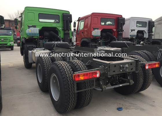 Toneladas del cargo de la capacidad 25 - 40 del camión de neumático del chasis SINOTRUK HOWO ZZ1257N4641W TR691