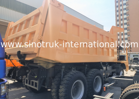 Sinotruk Howo camión de descarga de caída de minería de 90 toneladas 6 × 4 cuerpo de carga de acero de alta resistencia