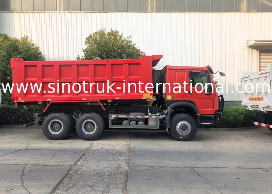 Sinotruk Howo tirador camión 6 × 4 Lhd 10 ruedas cara fantasma parachoques neumáticos de minería