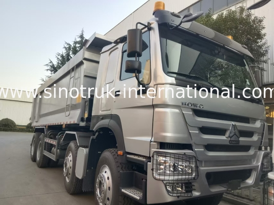 Camión con remache SINOTRUK HOWO 400HP 12 ruedas LHD 40 toneladas 30CBM ZZ3317V3567B1