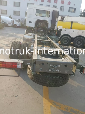 SINOTRUK HOWO Chasis de camión de carga de 16 a 20 toneladas 4x2 LHD 300 CV
