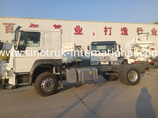 SINOTRUK HOWO Chasis de camión de carga de 16 a 20 toneladas 4x2 LHD 300 CV