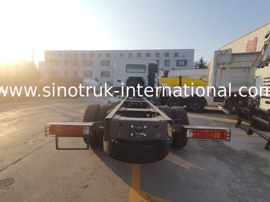 SINOTRUK HOWO LHD 6X4 400 CV Chasis del camión cisterna de aceite de agua