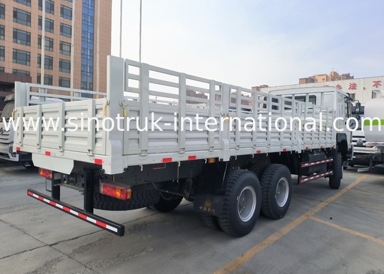 Sinotruk Howo Nuevo camión de carga 6 × 6 con tracción en todas las ruedas Lhd 10 ruedas de carga larga