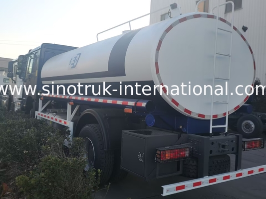 HOWO SINOTRUK Camión de tanques de agua 300 CV Transporte de tanques