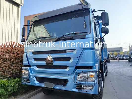 Captivador HOWO azul 8×4 380HP 26.91CBM camión de basura donde la potencia se encuentra con precisión en cada carga!