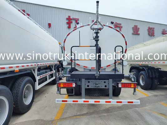 Cisterna de agua blanca de 30 CBM (6×4, 380 CV, conducción a la izquierda): Ventajas clave para el transporte de fluidos