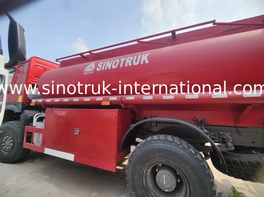 Camión cisterna de aceite SINOTRUK HOWO de 290 HP con capacidad de 10 CBM y chasis resistente