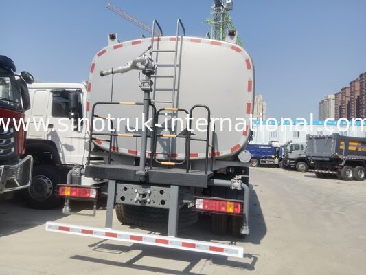 Sinotruk Howo Sprinkler Camión tanque de agua 10-25CBM 6 X 4 Euro 2 371 HP Blanco