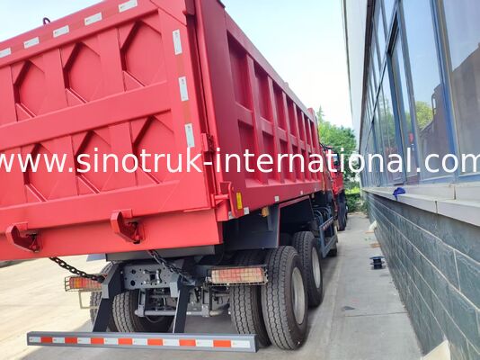 Camión rojo de 6*4 de carga pesada 20 metros cúbicos 371 CV Motor, carga útil de 40-50 toneladas para el transporte de minas