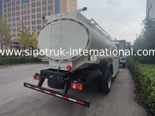SINOTRUK HOWO 4×2 10m³ Oil Tanker Truck