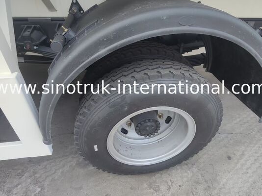 SINOTRUK HOWO 4×2 10m³ Oil Tanker Truck