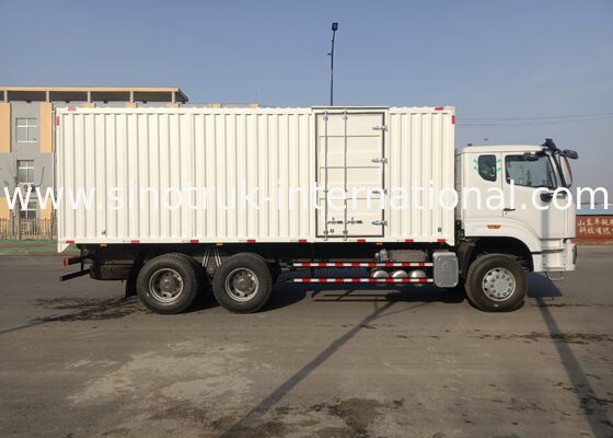 Camión de servicio pesado de tipo de tracción 6x4 propulsado por caja de cambios Sinotruk que ofrece un manejo de carga superior y confiabilidad operativa