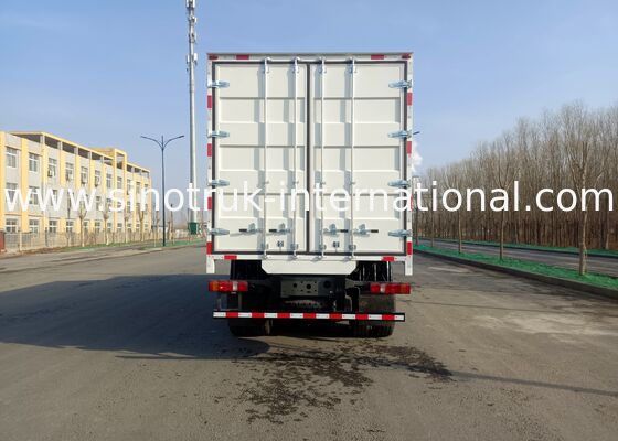 Camión de servicio pesado de tipo de tracción 6x4 propulsado por caja de cambios Sinotruk que ofrece un manejo de carga superior y confiabilidad operativa