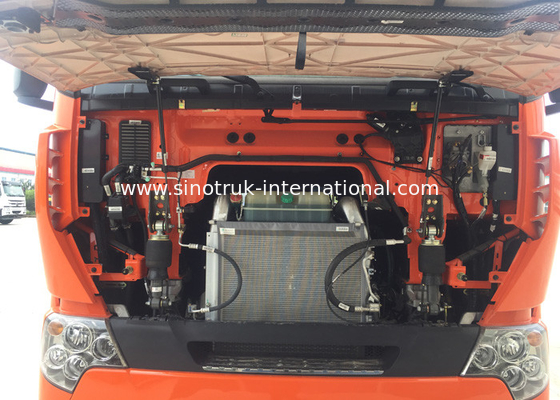 El camión internacional del tractor del motor diesel de Sinotruk va al emplazamiento de la obra