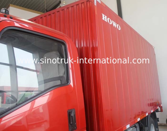 SINOTRUK HOWO 16 toneladas de camiones de poca potencia LHD 140HP, Box Van Truck ZZ1167G3815C1