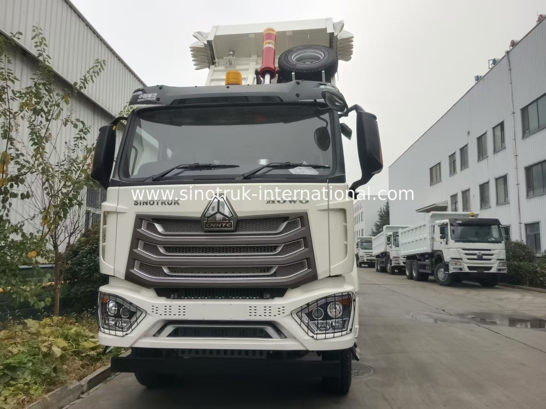 30 - 40 toneladas RHD 10 ruedas Tarpaulin Sinotruk Howo 6x4 camión de remate para la construcción