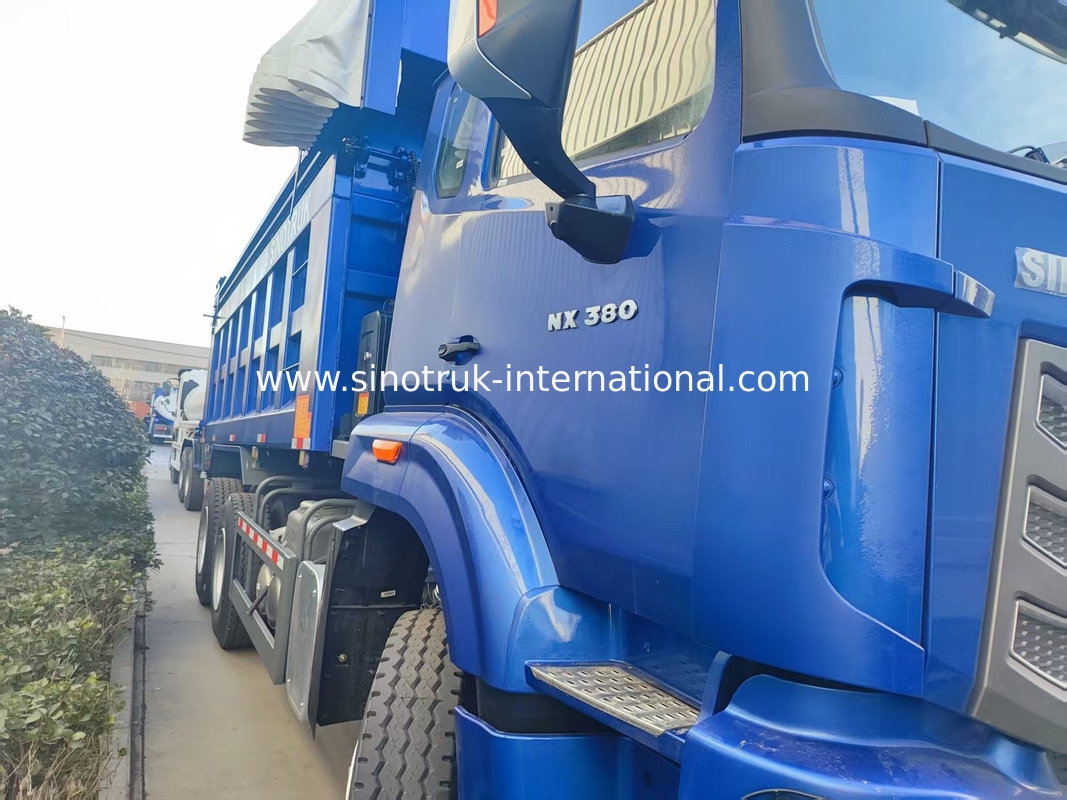 Potente versátil HOWO 6x4 380HP camión azul con 20CBM caja de carga cuadrada y impermeable lonas Flip Cove