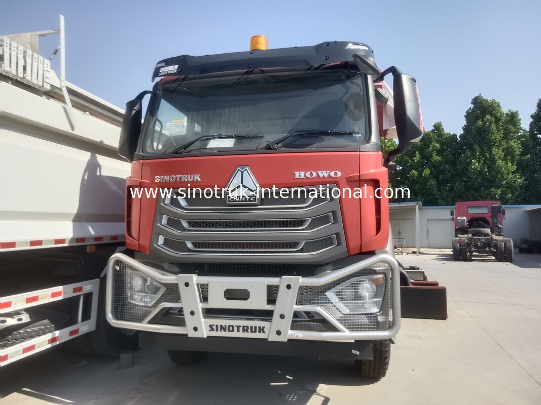 Sinotruk NX Dump Truck con motor de 371 CV, capacidad de 40-50T y tracción 8×4 para transporte pesado Rojo