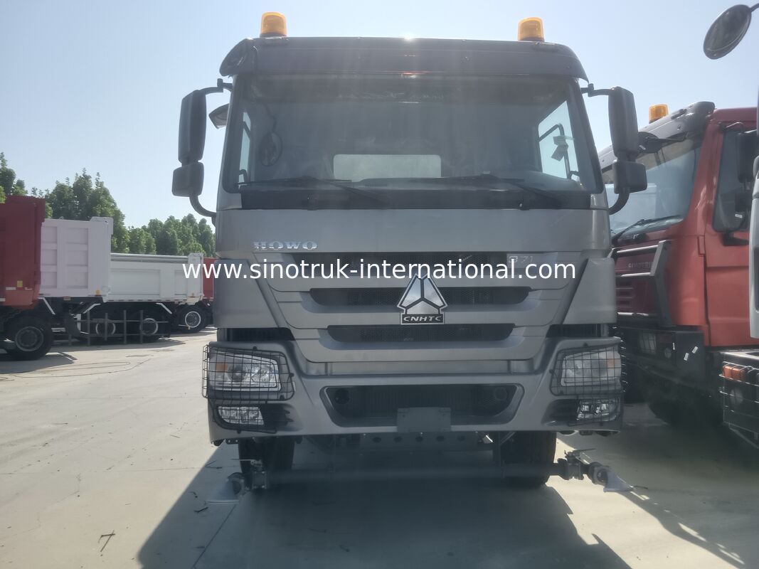 Sinotruk Howo Sprinkler Camión tanque de agua 10-25CBM 6 X 4 Euro 2 371 HP Blanco