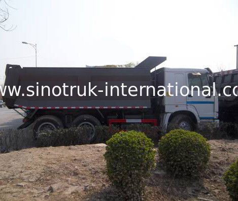 Tipper Dump Truck SINOTRUK HOWO  25-40tons 371HP 6X4 LHD 10-25CBM ZZ3257N3647A