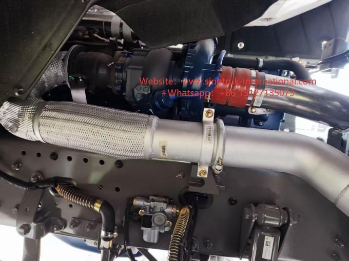 HOWO TX 6×4 20CBM Dump Truck detailed view showing chassis and features